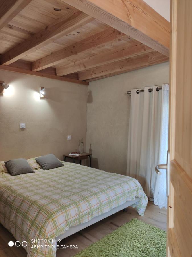 Gites De L'Alouette Boffres 外观 照片
